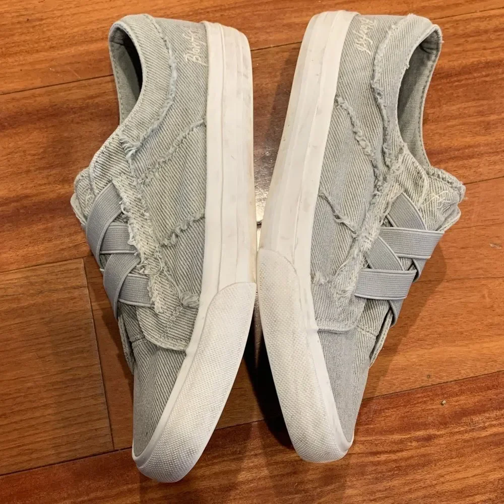 Blowfish Malibu Stylish Gray Frayed Slip-On Sneakers size 8.5